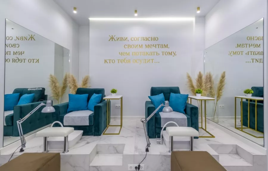 Ногтевая студия Love myself в Москве: Маникюр, Педикюр, Ногти, Перманентный макияж, Микроблейдинг,