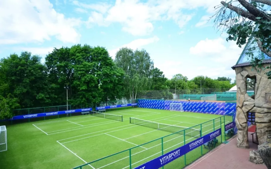Фитнес-клуб Vitasport wellness club в Москве: Аквааэробика, Аэробика, Боевые искусства, Бодифлекс, Детский уголок, Йога, Кроссфит, Бассейн, Массаж,