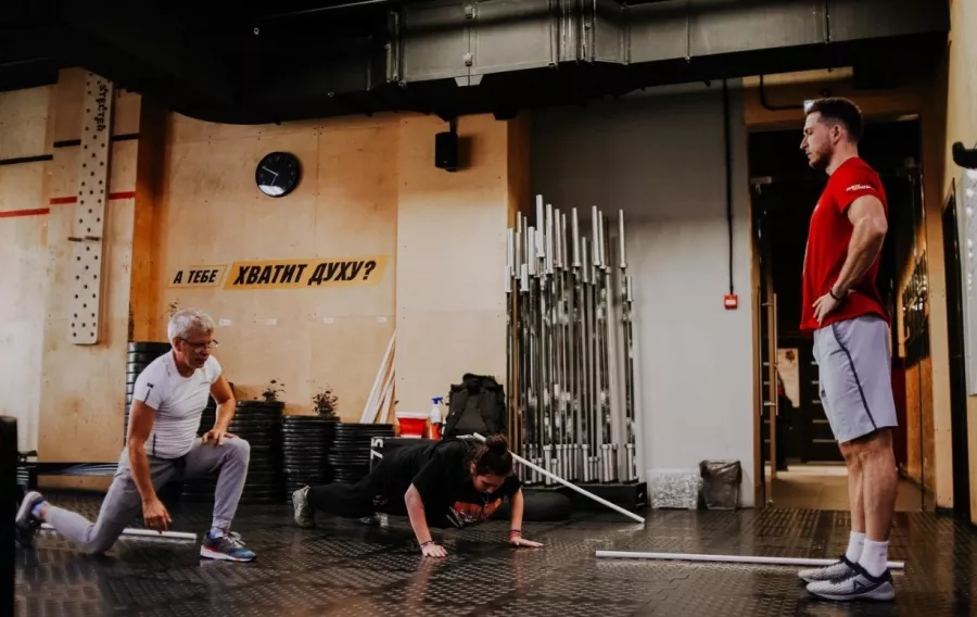 Спортивный клуб Crossfit flash в Москве: Детский уголок, Кроссфит, Стретчинг, Фитнес для детей, Персональный тренер, Бокс, Каратэ, Гребля, Кикбоксинг, Смешанные боевые искусства,