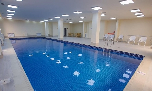 Ani Central Inn - отель в Ереване в Ереване: автостоянка, конференс-зал, экскурсии, Ресторан, Отель, бассейн, Чилим,