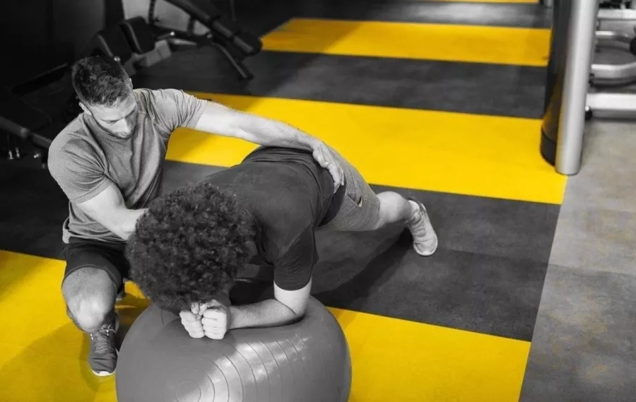 Фитнес-клуб NRG fitness в Москве: Аквааэробика, Боевые искусства, Детский уголок, Джампинг, Йога, Джиу-джитсу,