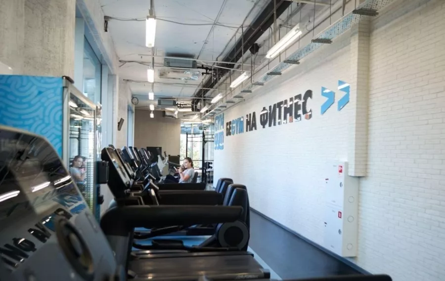 Фитнес-клуб Gym-gym в Москве: Боевые искусства, Йога, Кроссфит, Пилатес, Стретчинг, Танцы, Фитбол, Персональный тренер, TRX тренировки, Массаж, Сауна, Солярий,