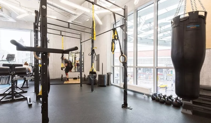 Фитнес-клуб Gym-gym в Москве: Боевые искусства, Йога, Кроссфит, Пилатес, Стретчинг, Танцы, Фитбол, Персональный тренер, TRX тренировки, Массаж, Сауна, Солярий,