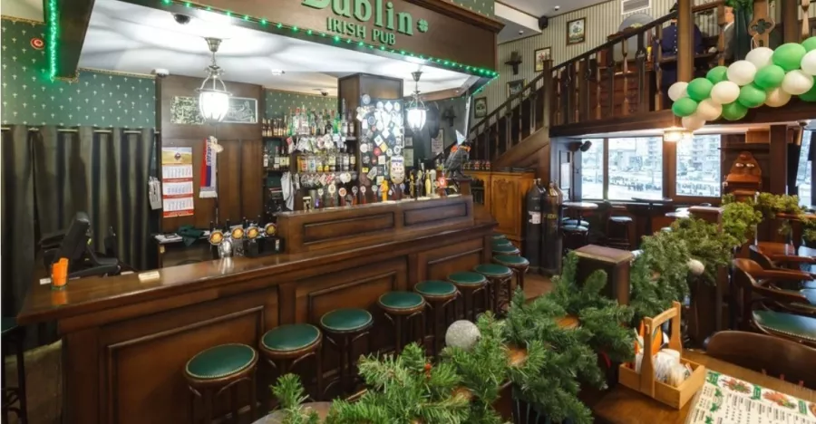 Ирландский паб Dublin в Санкт-Петербурге: Гарниры, Десерты, Горячие Блюда, Салаты, Супы, Закуски,