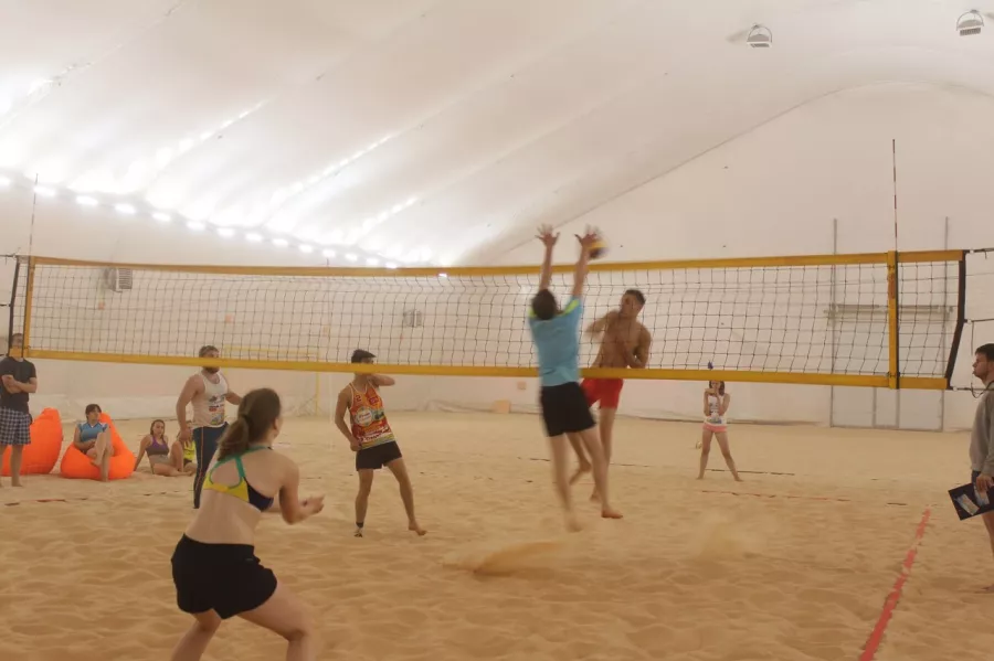 Спортивный Центр Пляж в Санкт-Петербурге: Волейбол, Пляж, Beach volleyball, Volleyball, Поиграть в волейбол, Пляжный волейбол,