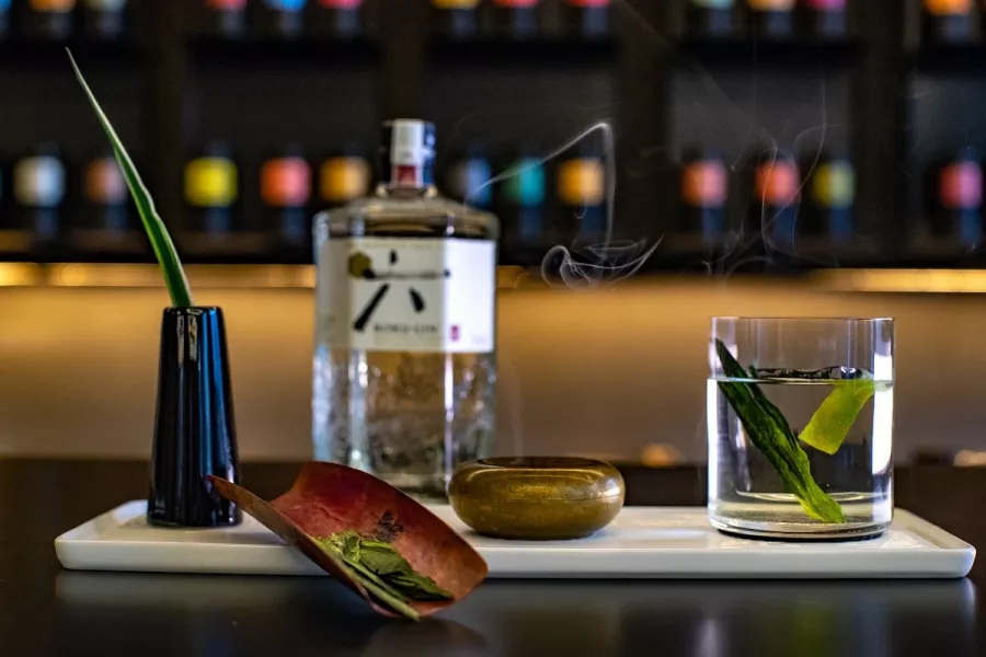 Бар LONG JING - Modern Tea House & Cockteal Lounge в Пекине: Отдых, Бар,
