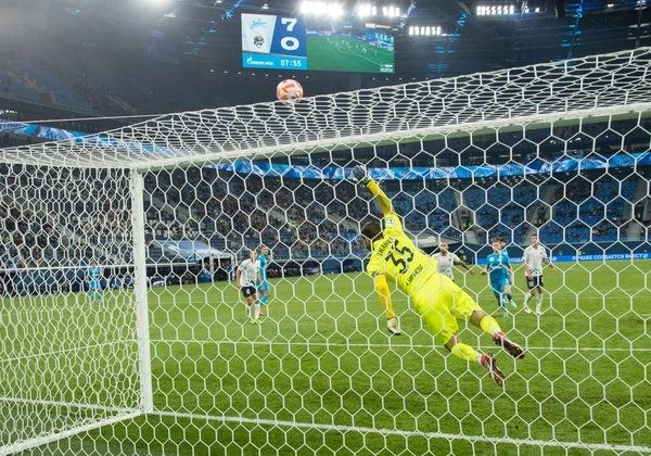 Стадион «Газпром Арена»