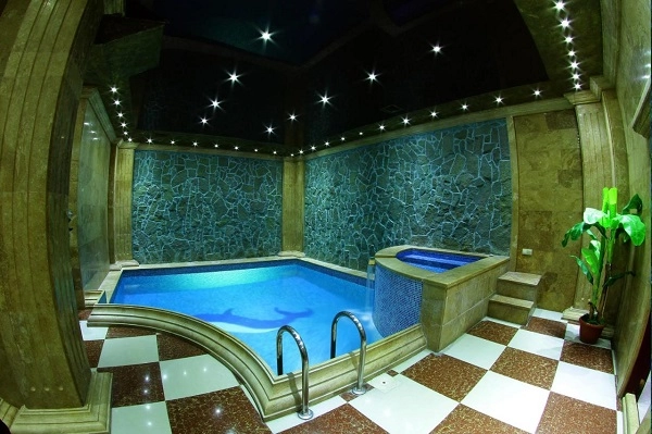 Отель в Ереване Sochi Palace Hotel в Ереване: спа-зоны, бассейн, бильярд, джакузи, комфорт, люкс, Ресторан, Тренажерный зал,