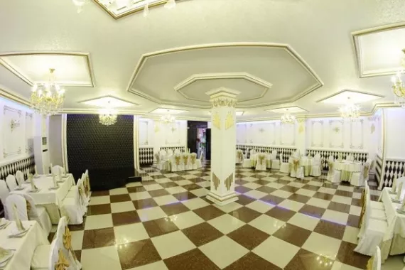 Отель в Ереване "Sochi Palace Hotel".