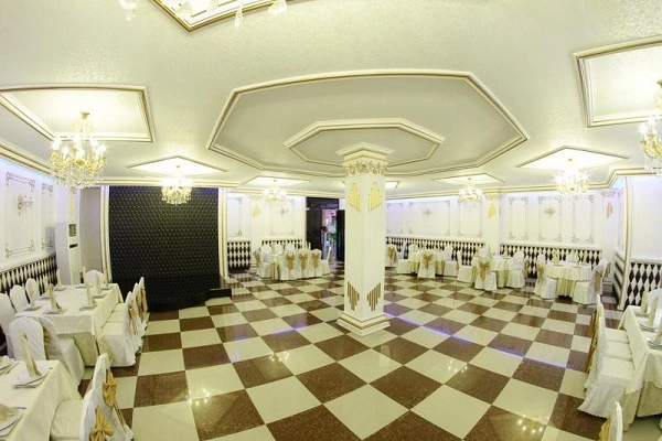 Отель в Ереване Sochi Palace Hotel в Ереване: спа-зоны, бассейн, бильярд, джакузи, комфорт, люкс, Ресторан, Тренажерный зал,