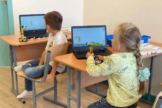 Детский клуб "Разузнайка".