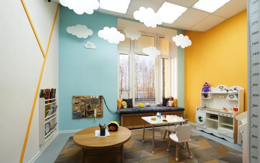 Детский центр BEE SMART в Санкт-Петербурге: Развитие, Мини-Сад, Шахматы, Детский центр, Подготовка к школе,