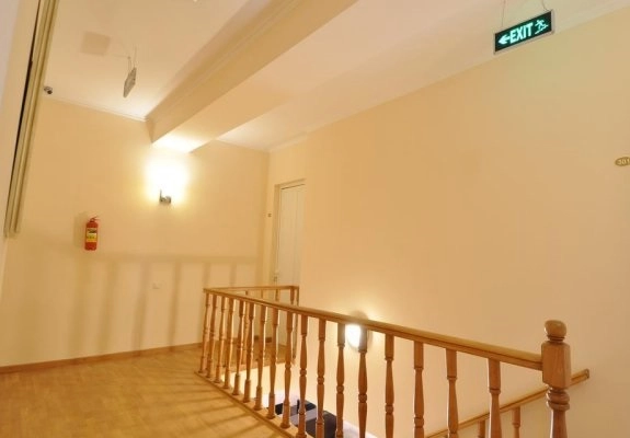 AlbertHouse - отель в Ереване в Ереване: комфорт, Ресторан, Отель, Парк,