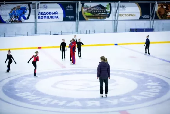 Школа фигурного катания "BULYCHEVA TEAM".