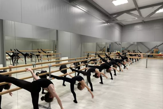Школа фигурного катания "BULYCHEVA TEAM".