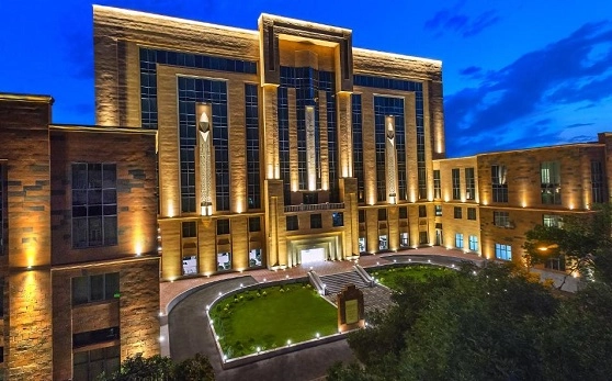 Ani grand hotel - отель в Ереване в Ереване: шведский стол, парковка, лаундж-зона, Отель, фитнес-центр, бассейн, Сауна, Массаж,