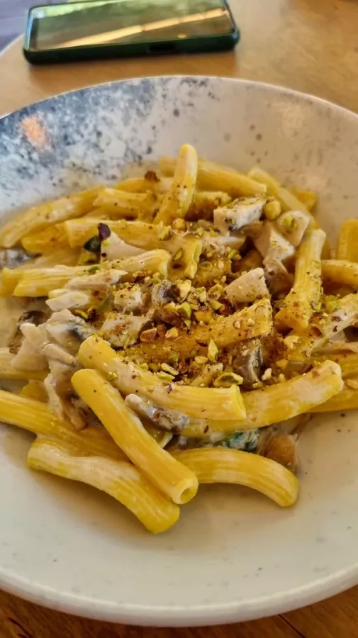 Ресторан Napoli Gastrobistro в Калининграде: Доставка, Терраса, Панорама, Настольные игры , Итальянская кухня,