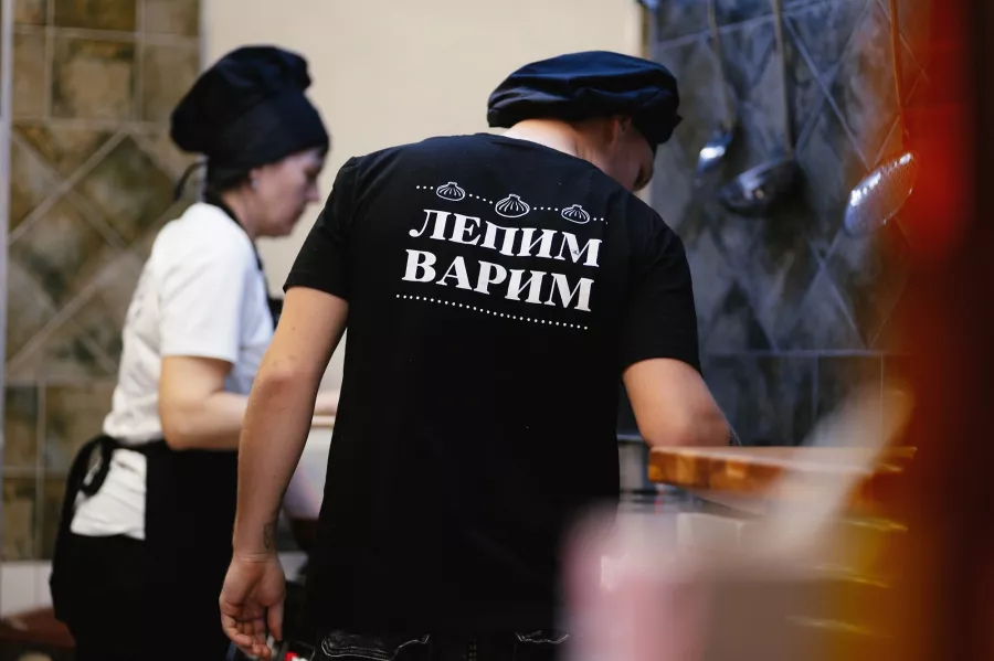 Хинкальная Старик Хинкалыч в Анапе: Грузинская кухня, Хинкалии, Заказ навынос, Детское меню, Летняя терраса, Винная карта,