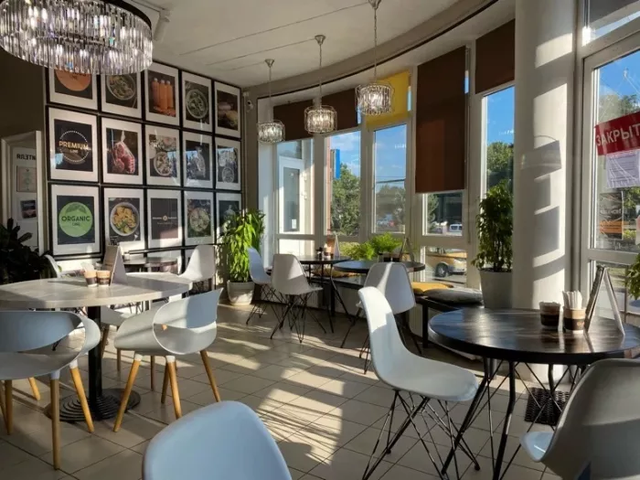 Кафе "Пельмень Варенич".