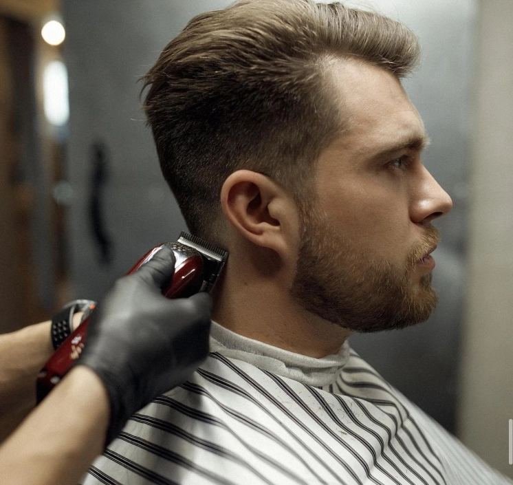 Барбершоп OldBoy на Авиаторов в Москве: Красота, Стрижка, Бритье, Борода,