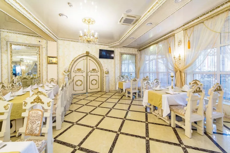Ресторан Ван в Анапе: Армянская кухня, Шашлык, Живая музыка, Хинкали, Винная карта,