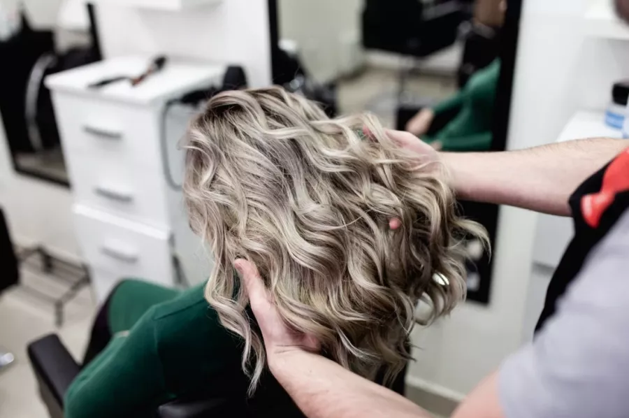 Салон красоты Багира в Москве: Пирсинг, Стрижка, Окрашивание, Маникюр, Ресницы, Брови, Массаж, Красота,