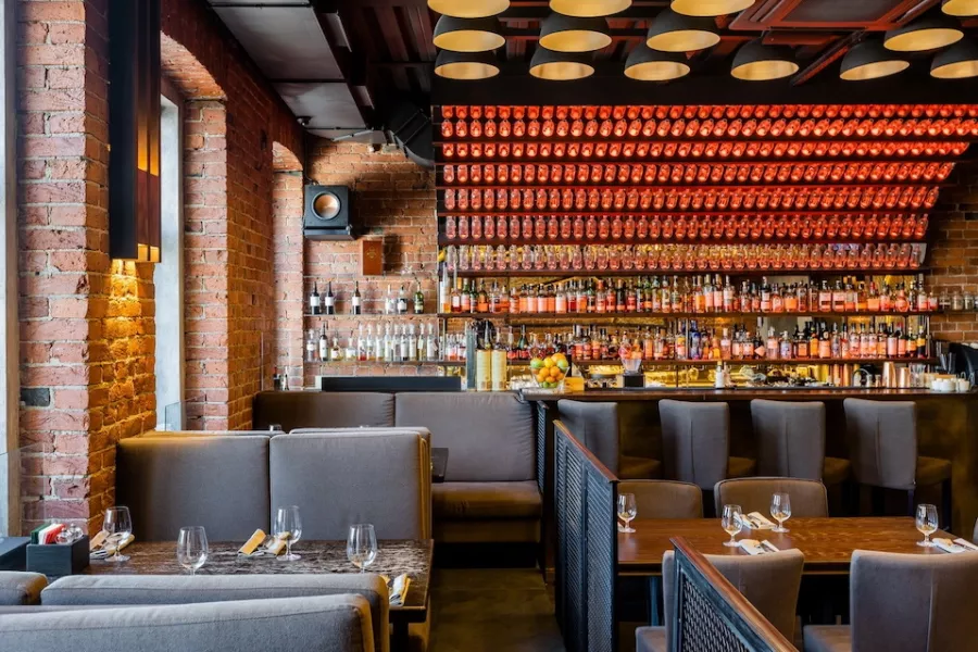 Бар Wine & Dine в Санкт-Петербурге: Лучшие вина, Вино, Ресторан, Италия, Джаз, Итальянская кухня, Романтическая обстановка,