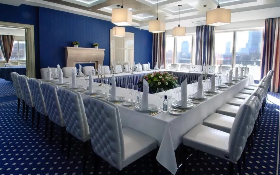 Бизнес-отель 5* Plaza Garden Moscow WTC в Москве: Отель, Гостиница, Бизнес-отель,