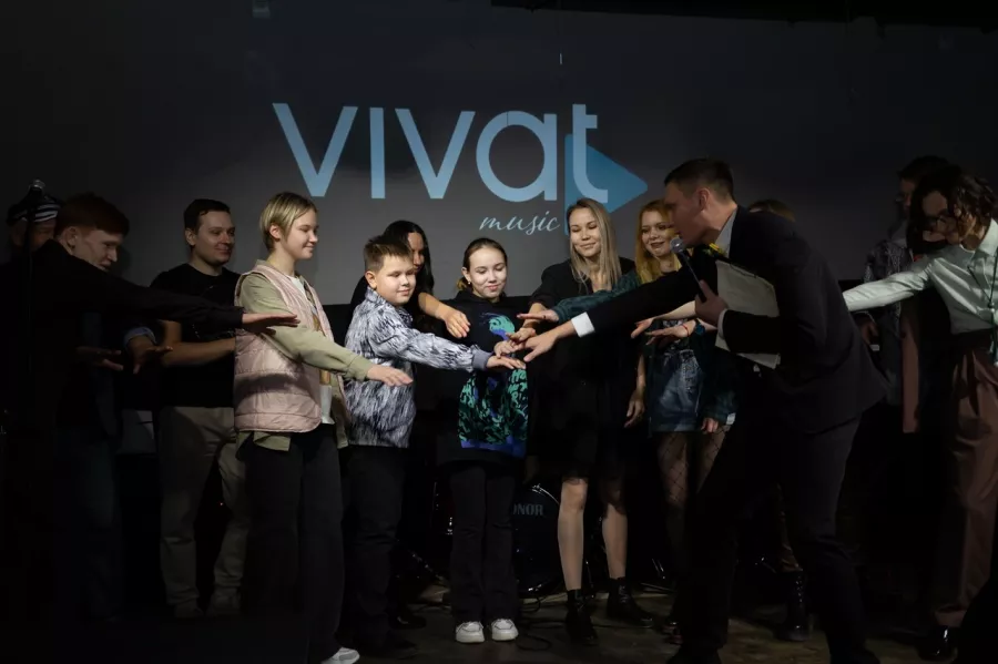 Школа музыки - Vivat в Ижевске: Школа, Гитара, Укулеле, Барабаны, Фортепиано, Вокал,