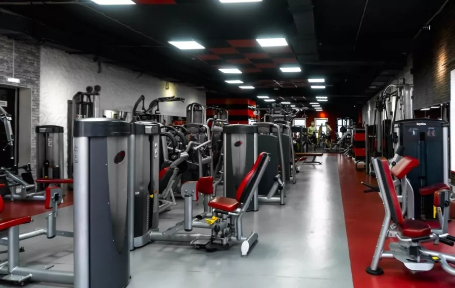 Фитнес-клуб А9 fitness в Москве: Бодифлекс, Йога, Пилатес, Стретчинг, Персональный тренер, Бассейн, Массаж, Сауна,