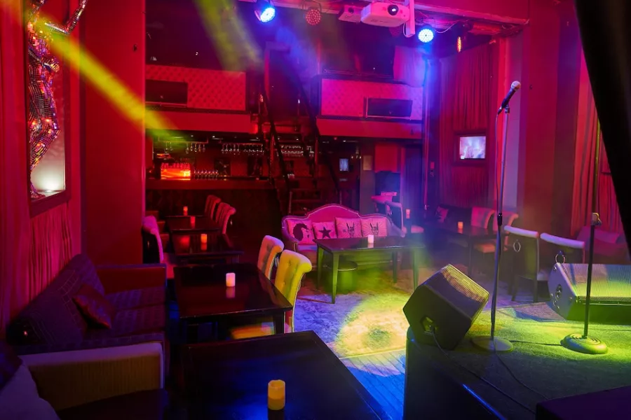 Ресторан Джельсомино Cafe в Санкт-Петербурге: Отдых, Караоке, Вечеринки, Музыкально, Танцы,