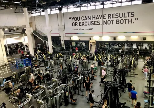 Фитнес-клуб ALEX FITNESS  в  Москве
