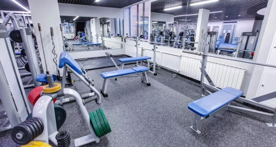 Фитнес-клуб Камелот gym в Москве: Аквааэробика, Аэробика, Йога, Пилатес, Стретчинг, Танцы, Фитнес для детей, Персональный тренер, Бассейн, Массаж, Сауна,