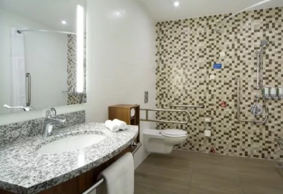 "Hampton by Hilton" - отель в Нижнем Новгороде.