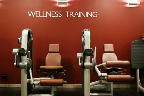 Фитнес-клуб MOSFITNESS  в  Москве