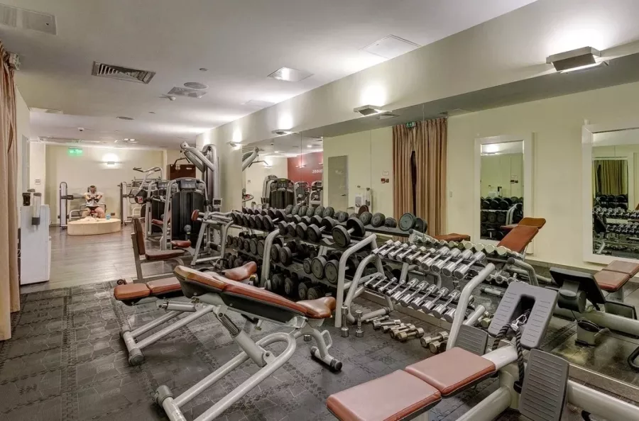 Фитнес-клуб MOSFITNESS в Москве: Боевые искусства, Йога, Настольный теннис, Пилатес, Сайкл,