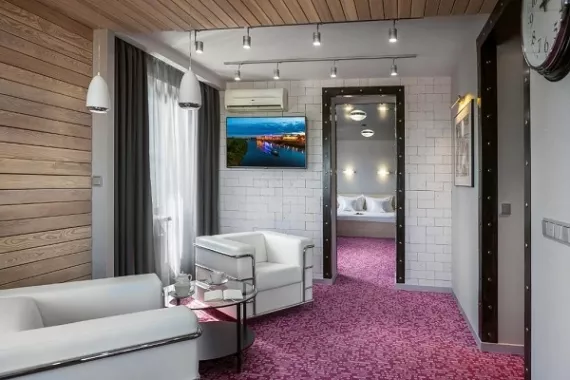 Отель "Marins Park Hotel".