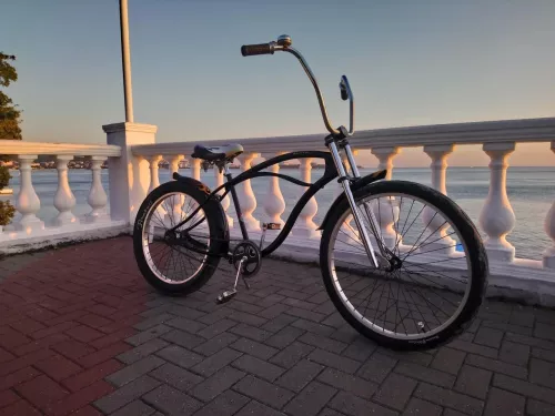 Прокат велосипедов, сапсёрфинг  в  Геленджике