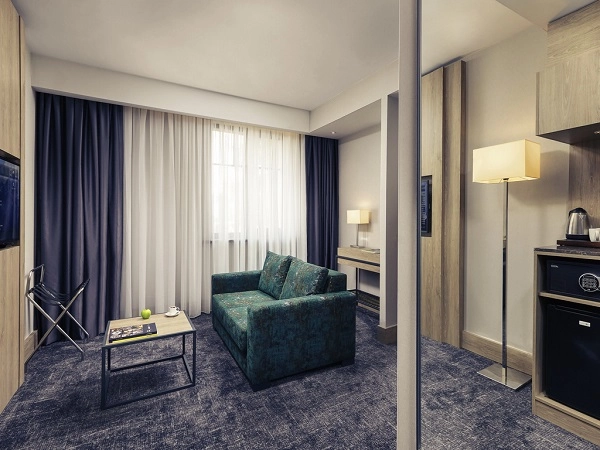Отель Mercure Nizhny Novgorod Center в Нижнем Новгороде: конференс-зал, люкс, парковка, бизнес-центр, Тренажерный зал, Отель,