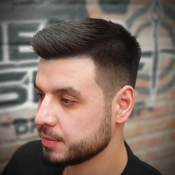 Барбершоп HEADSHOT в Москве: Стрижка, Борода, Камуфляж седины, Воск,