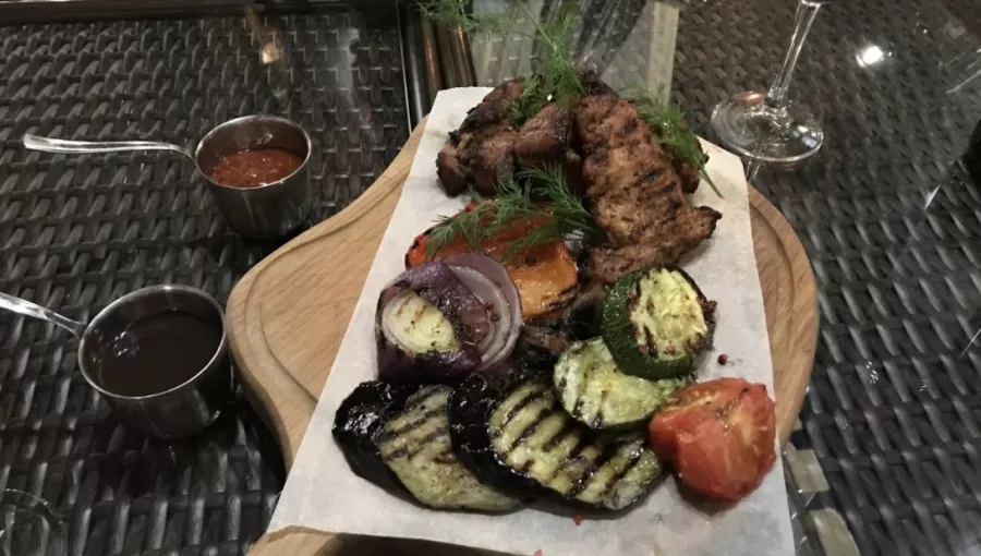 Караоке-ресторан Мангал & Ракушка в Сочи: Покушать, Чилим, Вкусно, Караоке,