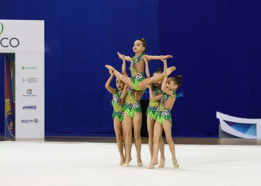 Центр гимнастики Олимпийской чемпионки Юлии Барсуковой в Сочи: Художественная Гимнастика, Развивающая Гимнастика, Спортивная Гимнастика, Соревнования, Хореография,