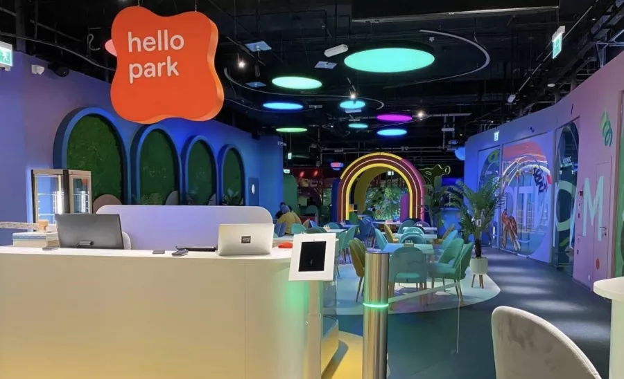 Парк развлечений Hello Park в Москве: Парк развлечений , Праздник, Батуты, День рождения,