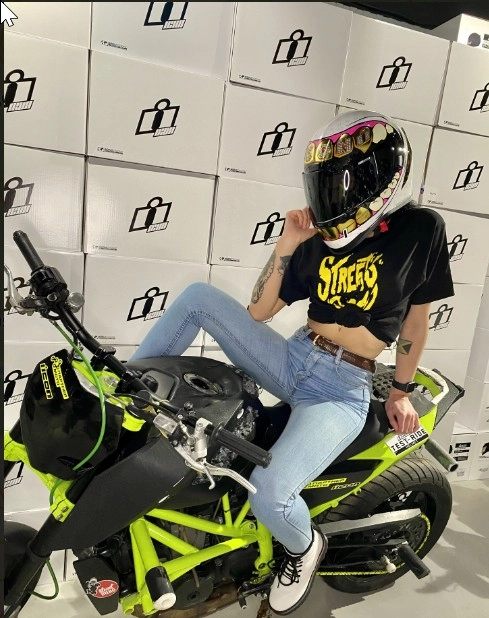 Магазин мотоэкипировки "Партнер-Мото".