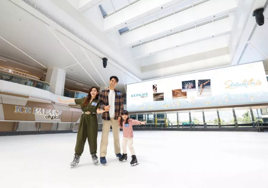 Каток Champion rink at Joy City Mall в Пекине: Развлечения, Развиваться, Торговый центр, Кафе,