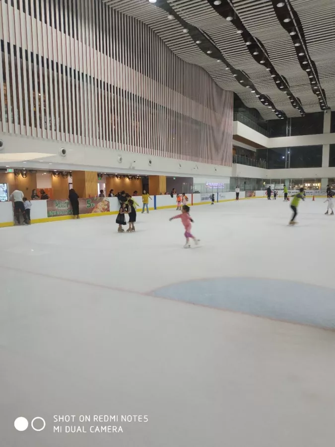 Каток Chenlu International Ice Center в Пекине: Развлечения, Развиваться,