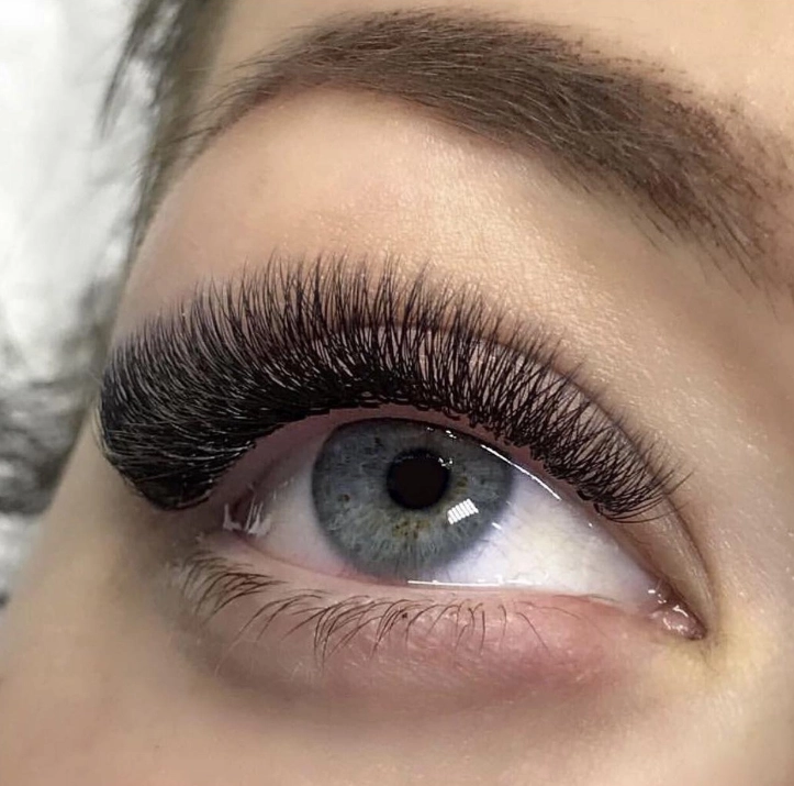 Салон красоты Beauty studio Elena Khachatryan в Москве: Ногти, Маникюр, Брови, Макияж, Косметология, Пилинг, Депиляция,