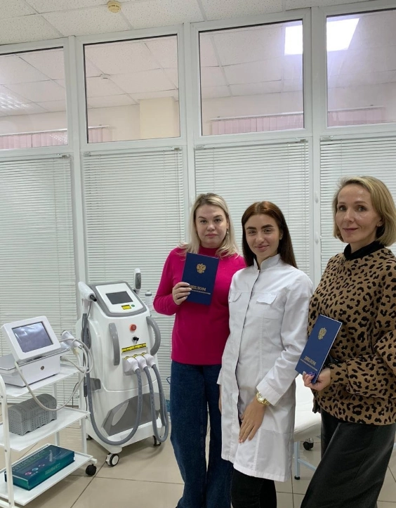 Учебный центр Эстет клиник в Краснодаре: Массаж, Массажный центр, Обучение массажу, Научиться массажу, Косметология, Обучение косметологии, Научиться массажу лица,