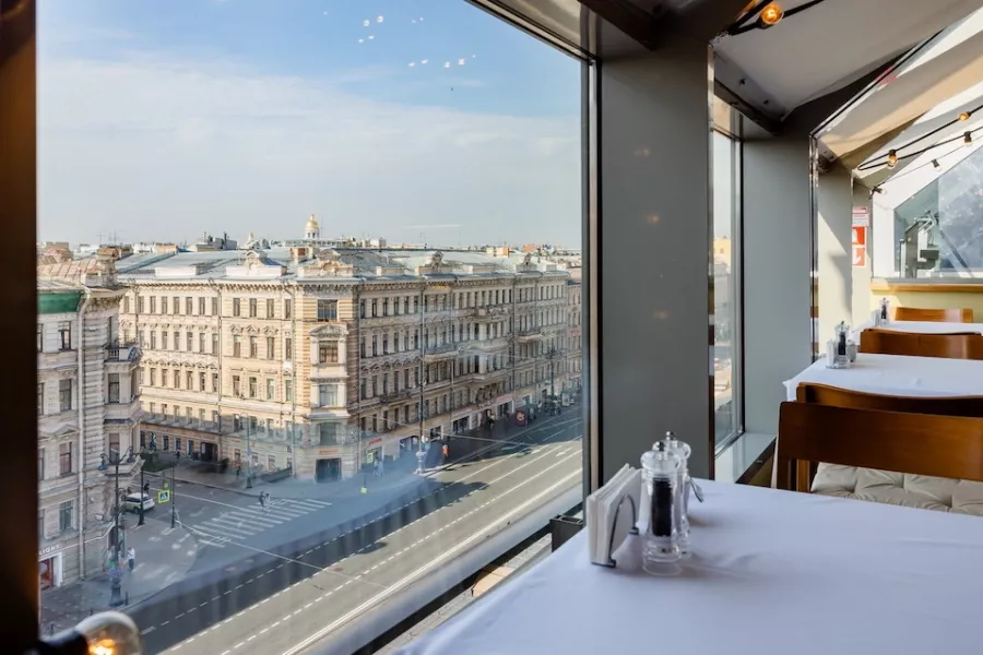 Ресторан Москва в Санкт-Петербурге: Центр Питера, Панорама, Русская кухня, Итальянская кухня, Азиатская кухня, Паназиатская кухня, Свидание, Романтика,