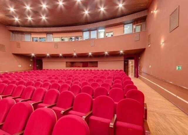 Краснодарский краевой театр кукол в Краснодаре: Культура, Искусство, Зрелища, Развлечения, Спектакли, Представления, Куклы, Театр, Пушкинская карта, Афиша, Билеты, Постановки, Сцена,